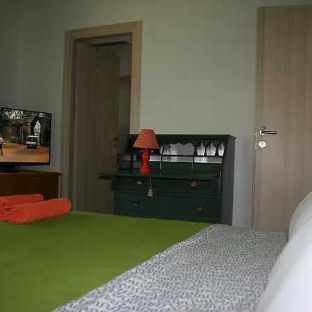 Bed & Breakfast Ad Decimum *